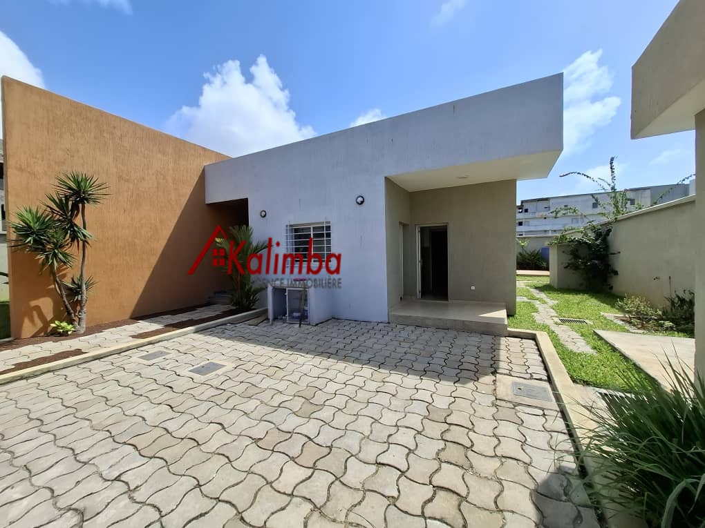 IMG-20251202-WA0298[1]